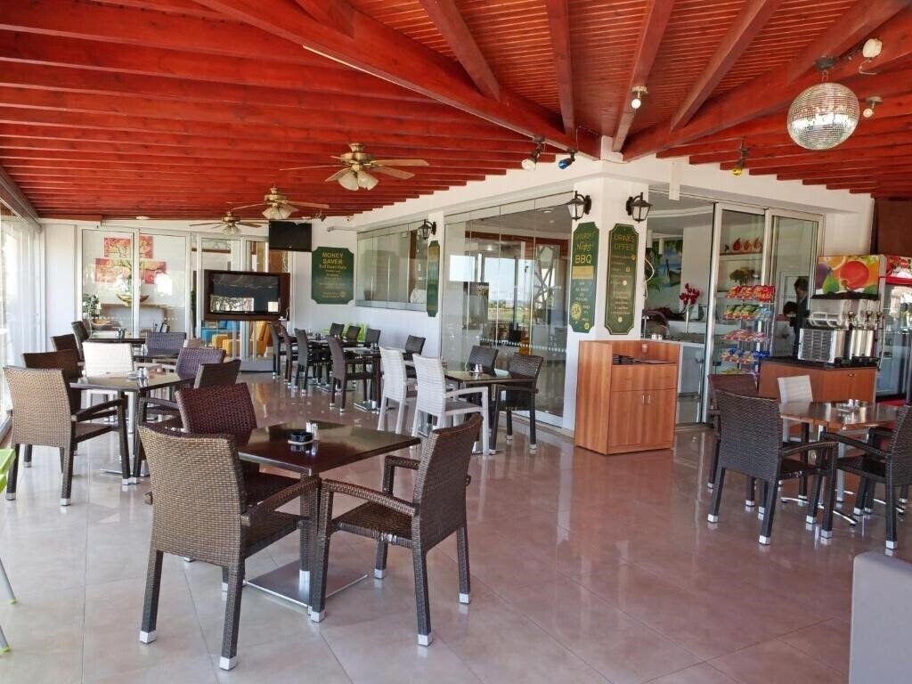 Imaginea Loutsiana Hotel 4*