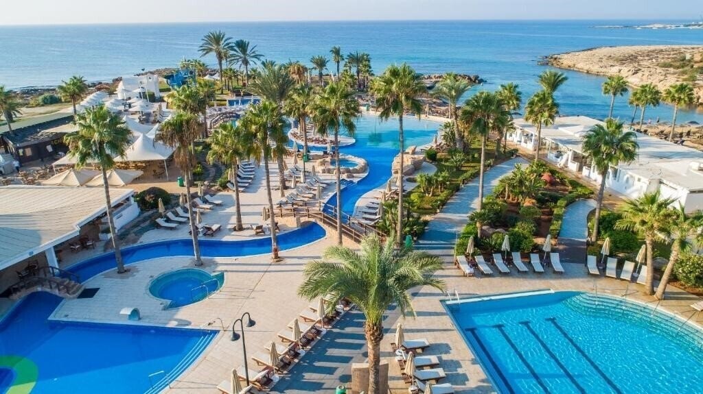 Fotografie Adams Beach Hotel & SPA 5*
