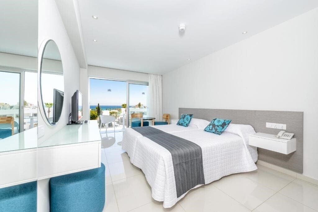 Fotografie River Rock Hotel 3*