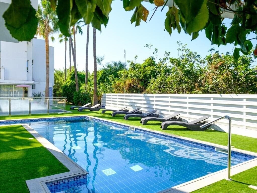 Отель Rio Gardens Hotel Apartments апартаменты