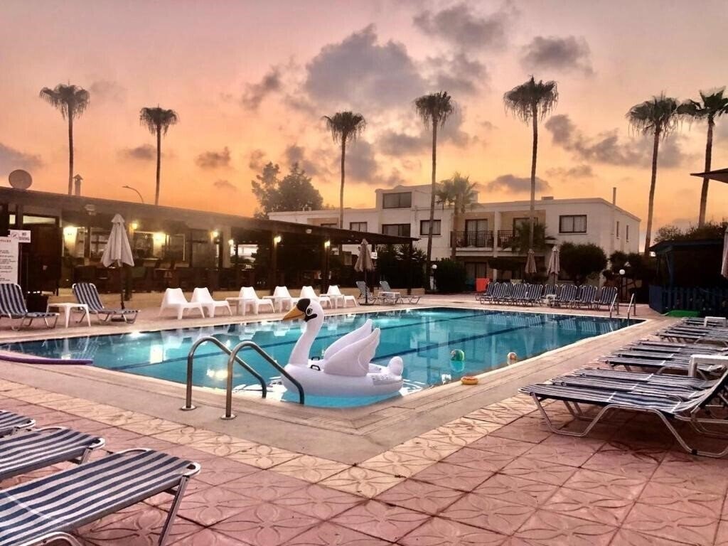 Fotografie Carina Hotel Apts апартаменты