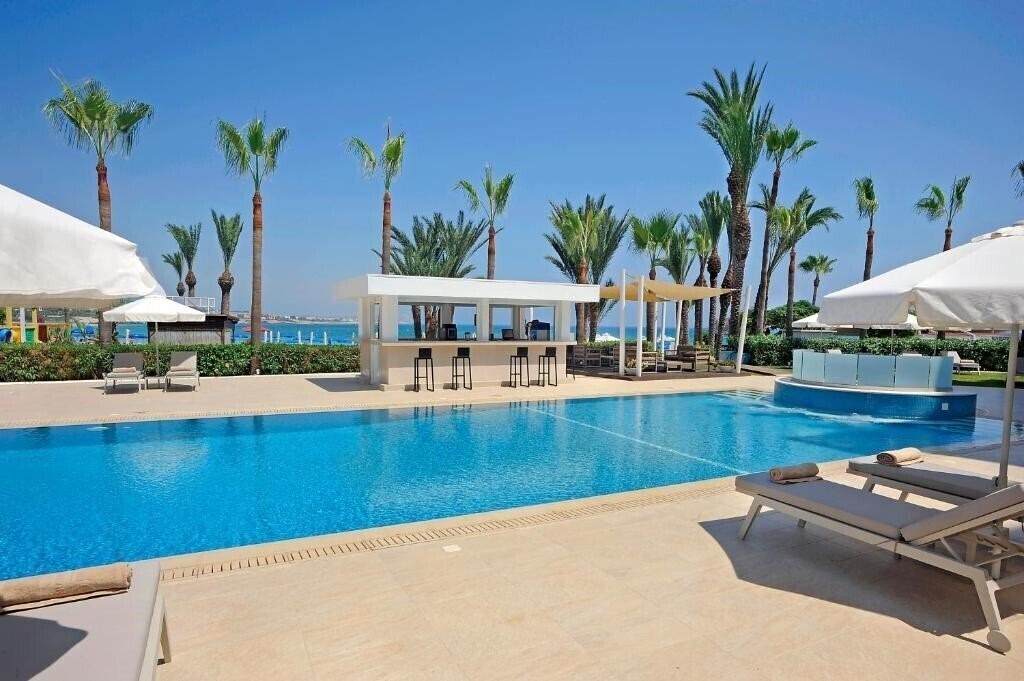 Изображение Oceanos Beach Hotel 3*
