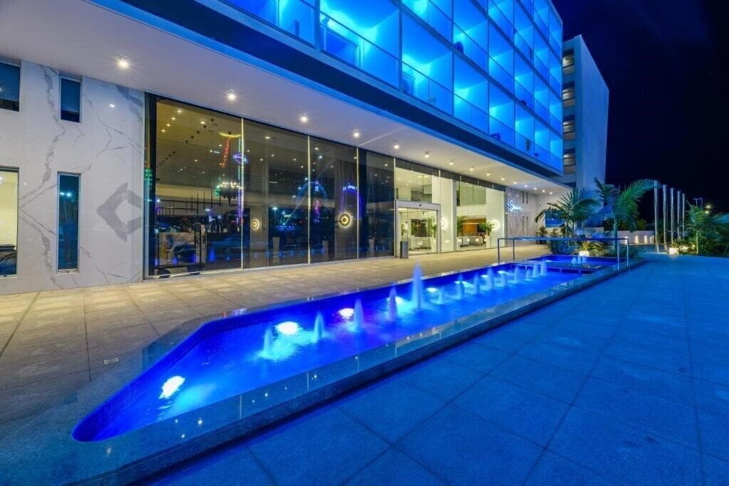Fotografie Tasia Maris Seasons Hotel 4*