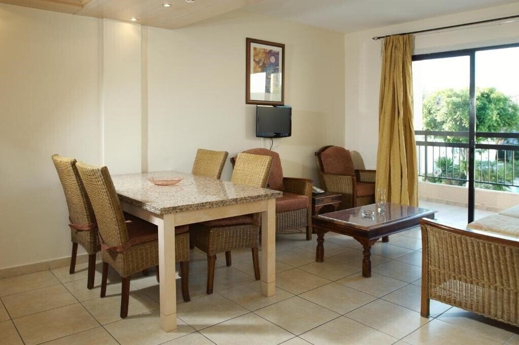 Fotografie Senator Hotel Apartments 3*