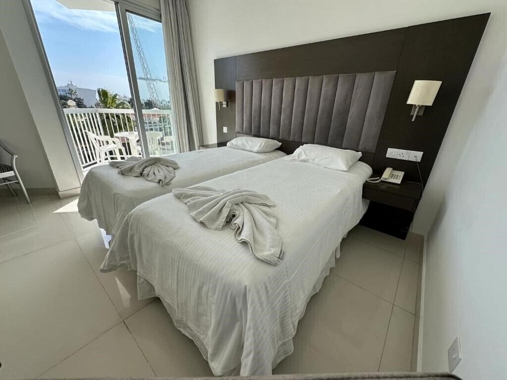 Imaginea Napa Jay 3*