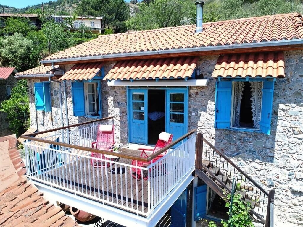 Hotel Kalopanayiotis Cottage 3*