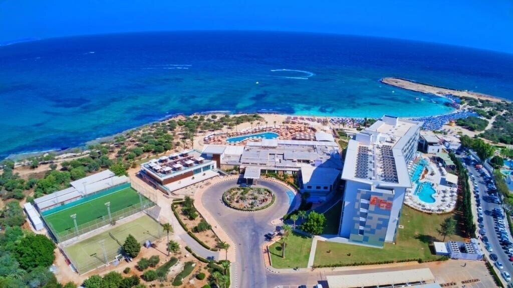 Hotel Asterias Beach 4*