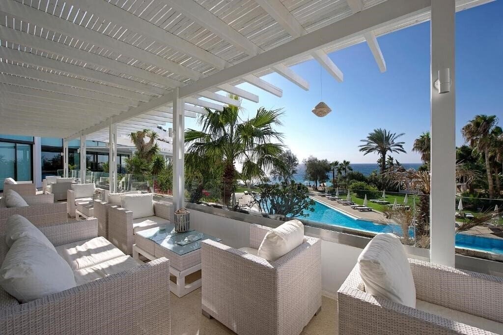 Фотография Grecian Sands Hotel 4*