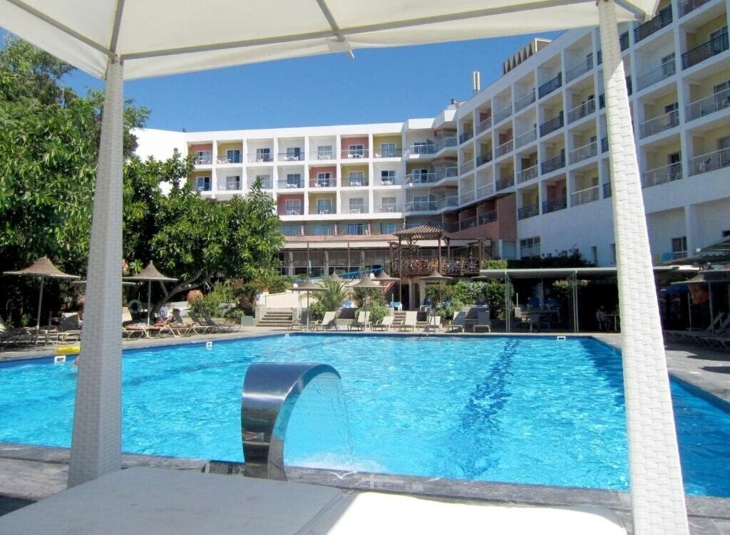 Hotel Marina Hotel 3*