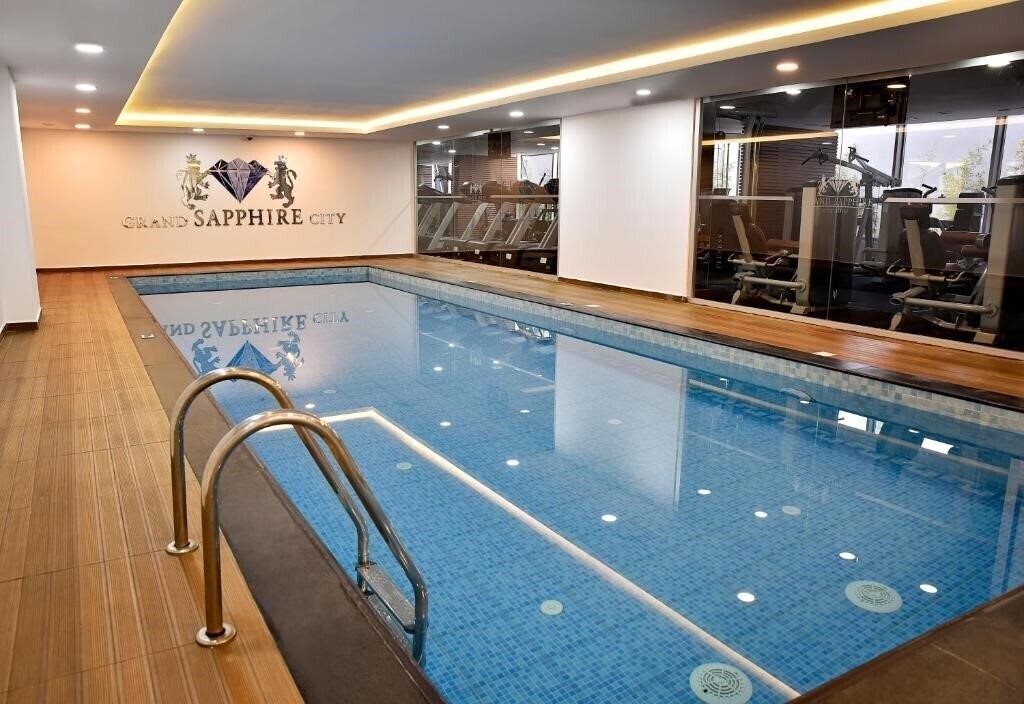 Imaginea Grand Sapphire City Hotel 3*