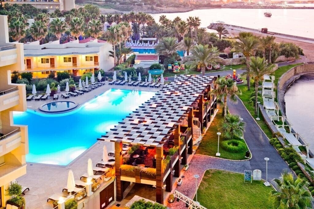 Изображение Vuni Palace 5*