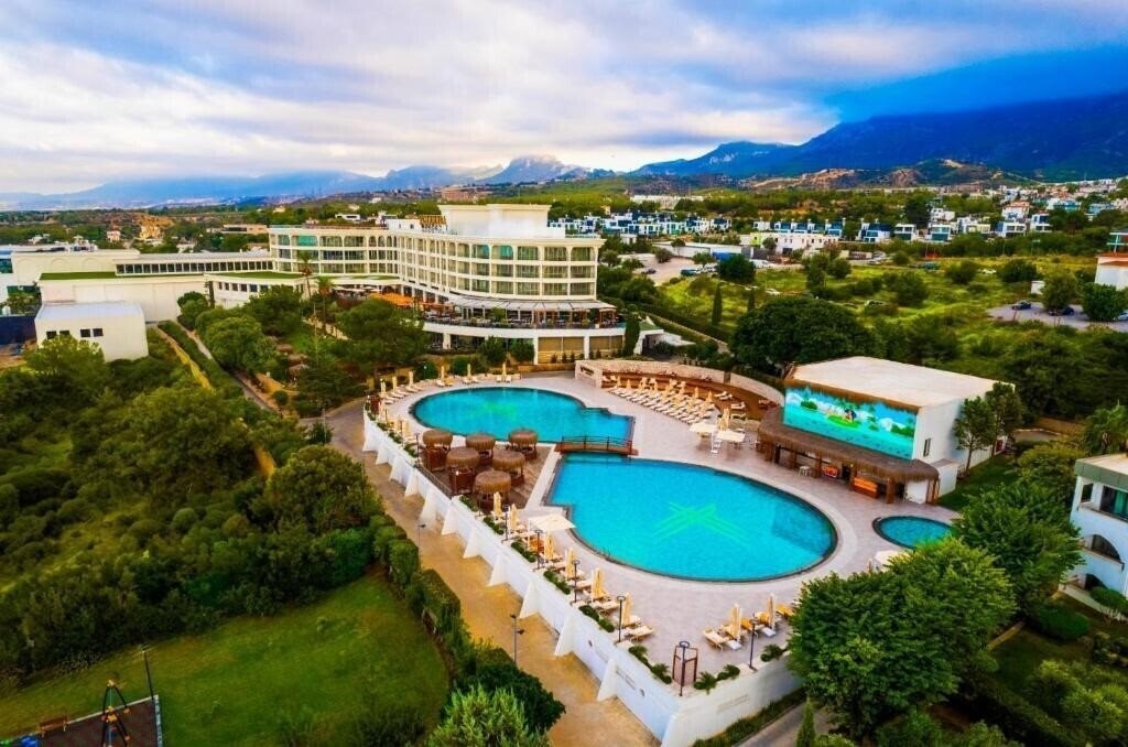 Hotel Chamada Prestige Hotel & Spa 5*