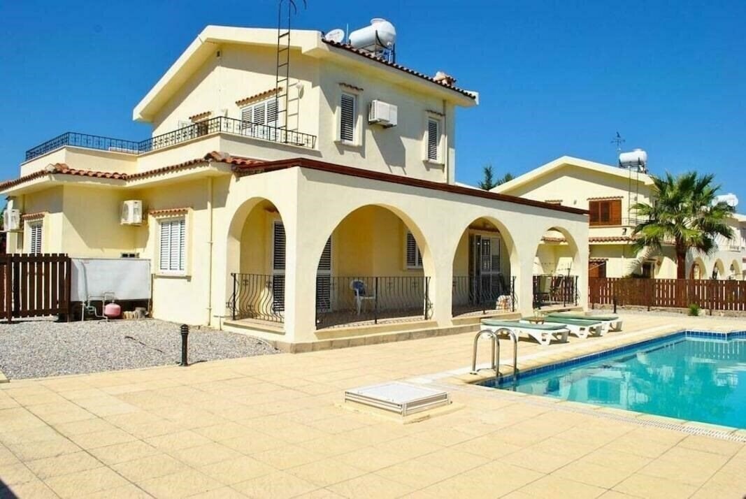 Отель Villa Thornburry By Amy Villas 3*