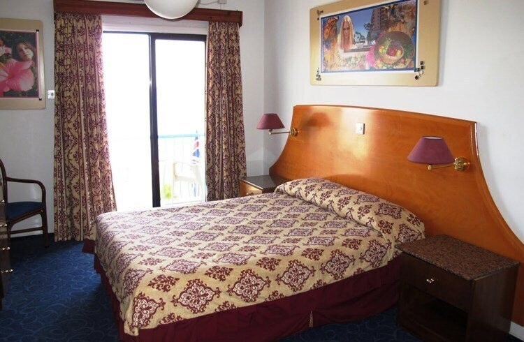 Fotografii Augusta Beach Hotel 2*