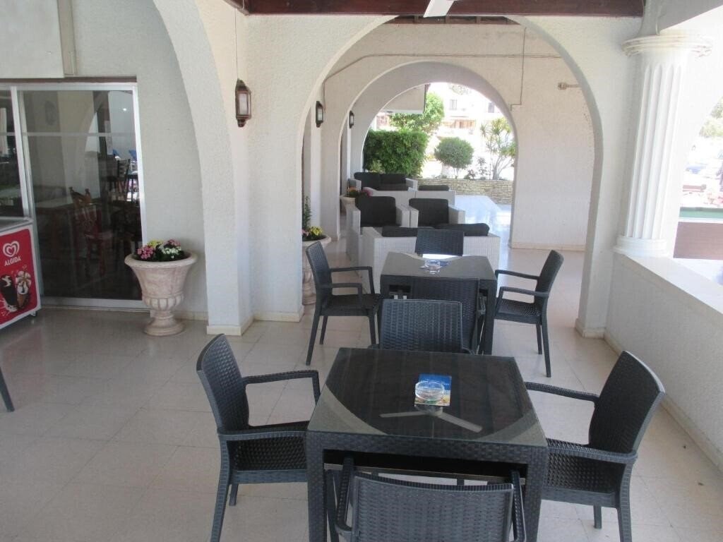 Imaginea Tsialis Hotel Apartments 3*