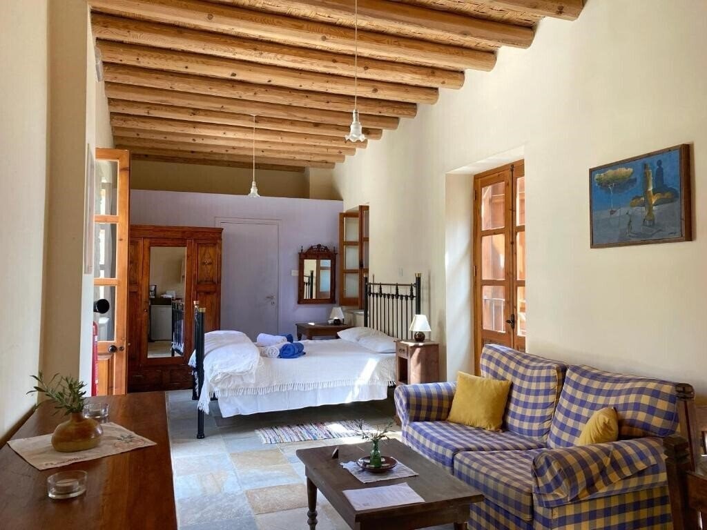 Fotografii Eveleos Country House 4*