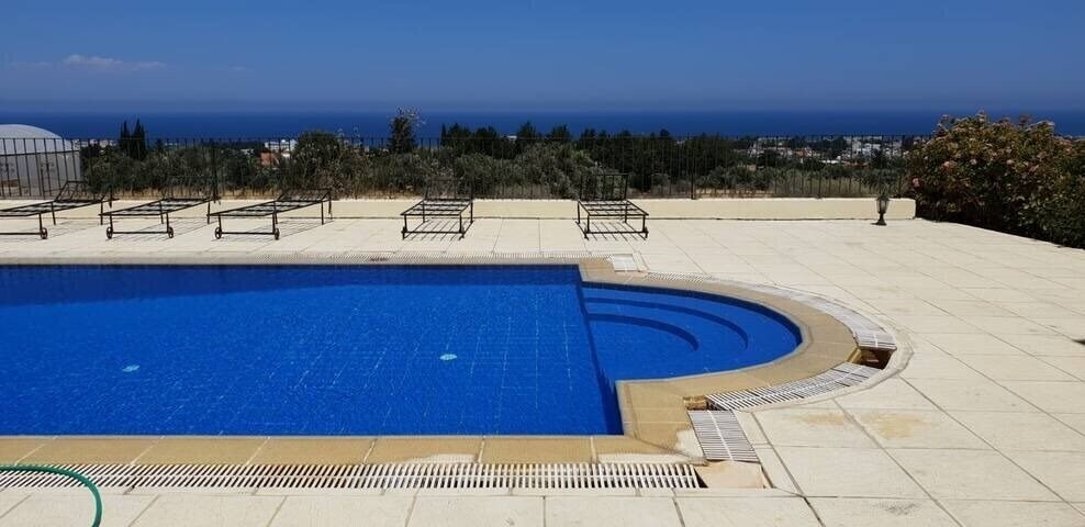 Отель Mountain Pearl Villa 3*