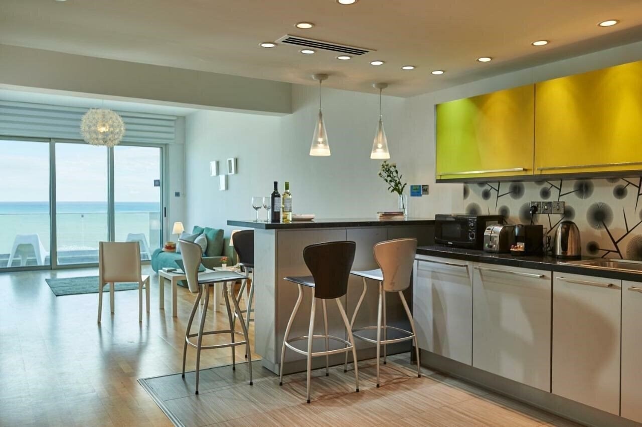 Fotografii Finikoudes Luxury Apartments 3*