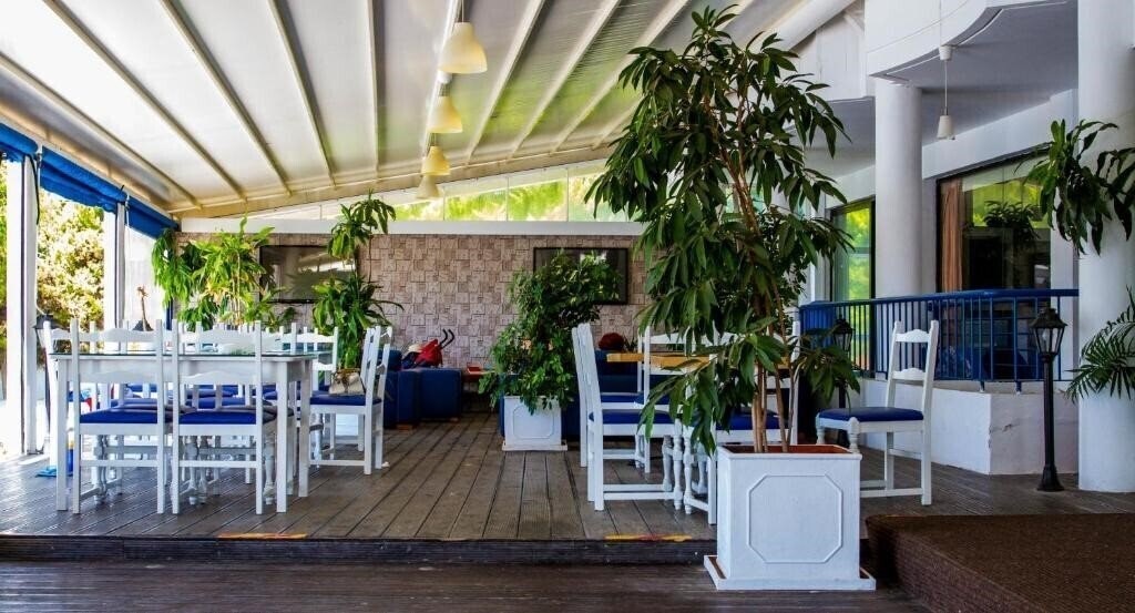 Imaginea Mariandy Hotel 2*