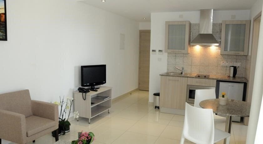 Фотография Frixos Hotel & Apts Cat 4*