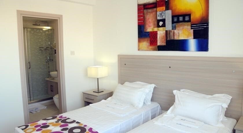 Изображение Frixos Hotel & Apts Cat 4*