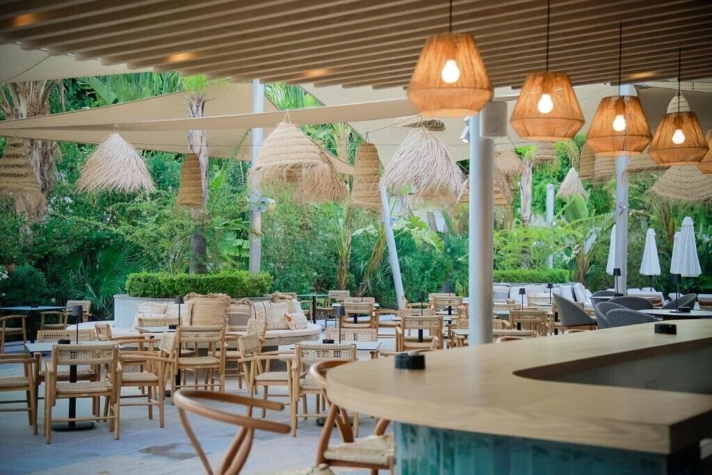 Imaginea Odysseia Hotel Kapetanios 3*