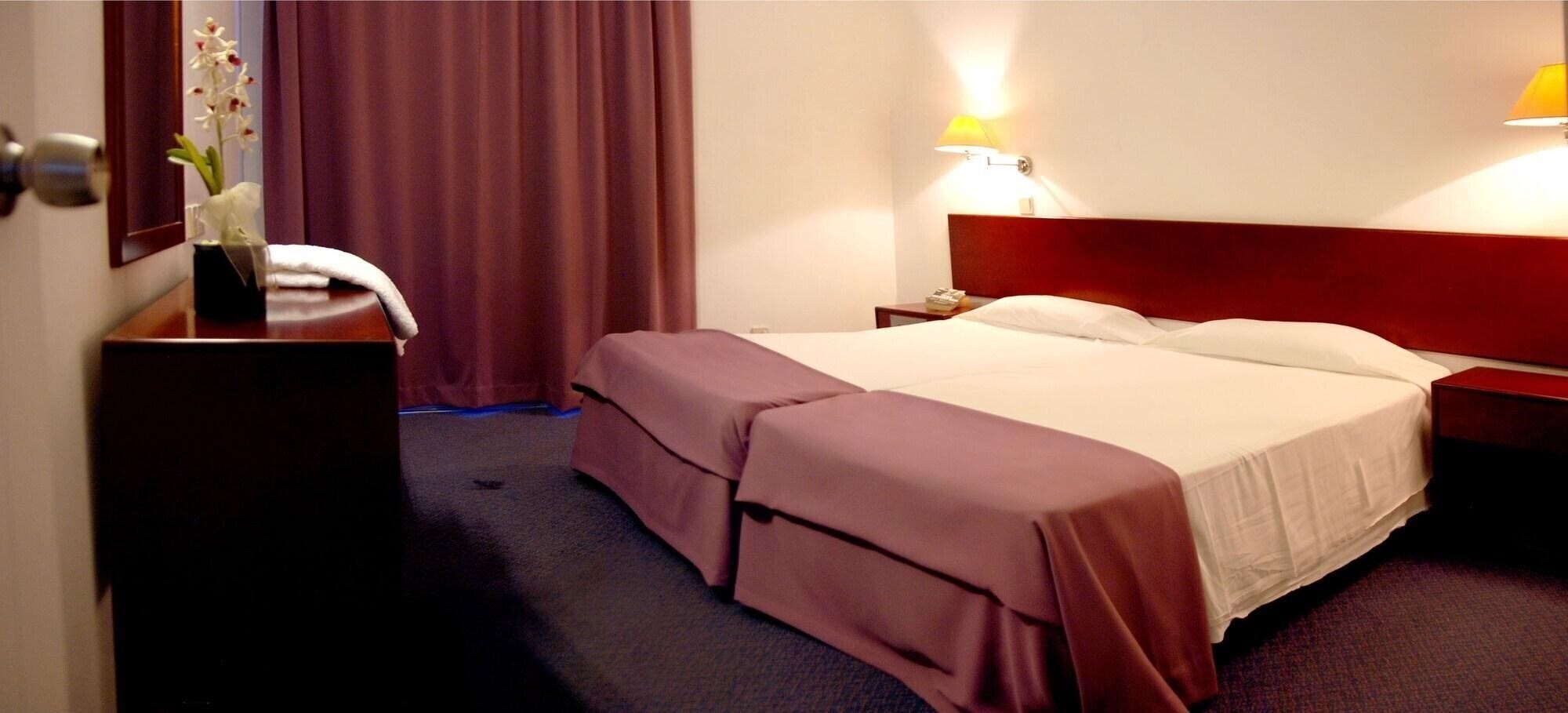 Imaginea Blue Crane Apt 3*