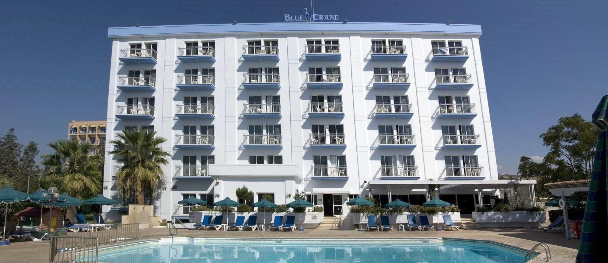 Hotel Blue Crane Apt 3*