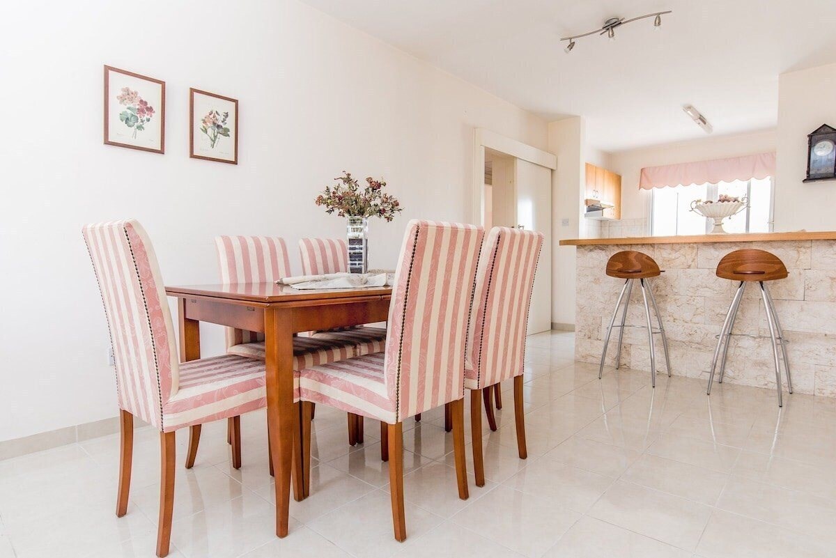 Imaginea Koulas Apartment 3*