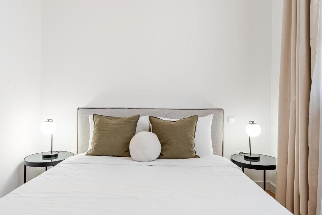 Фото Yamas Urban Living Sunny Pool Penthouse 4*