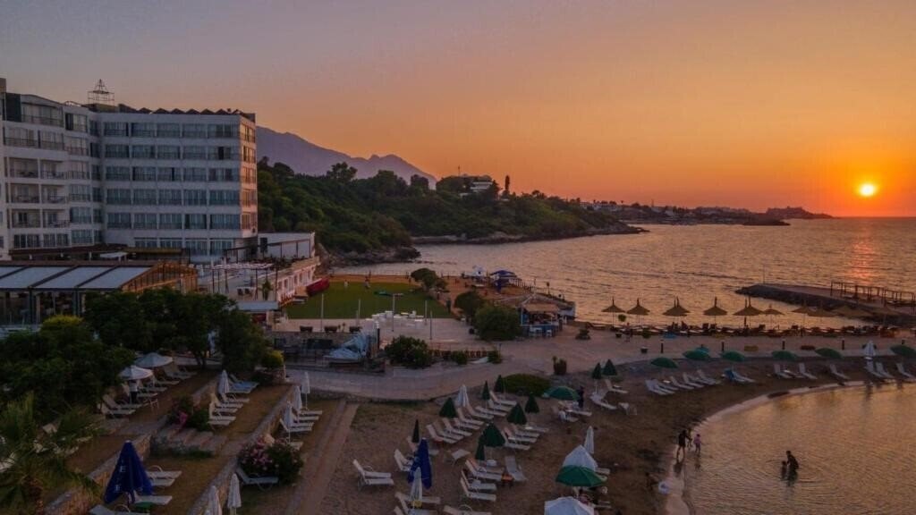 Отель Ada Beach Hotel 3*