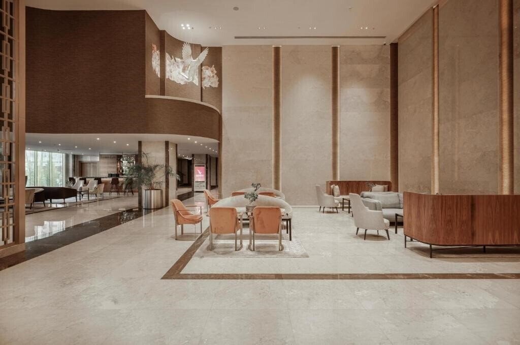 Imaginea Concorde Tower Hotel 5*