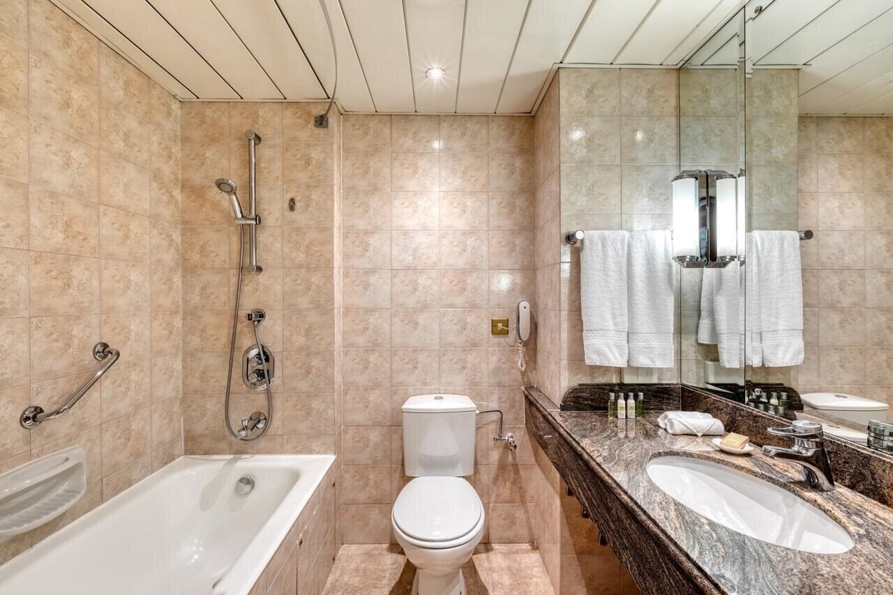 Fotografii The Landmark Nicosia 5*