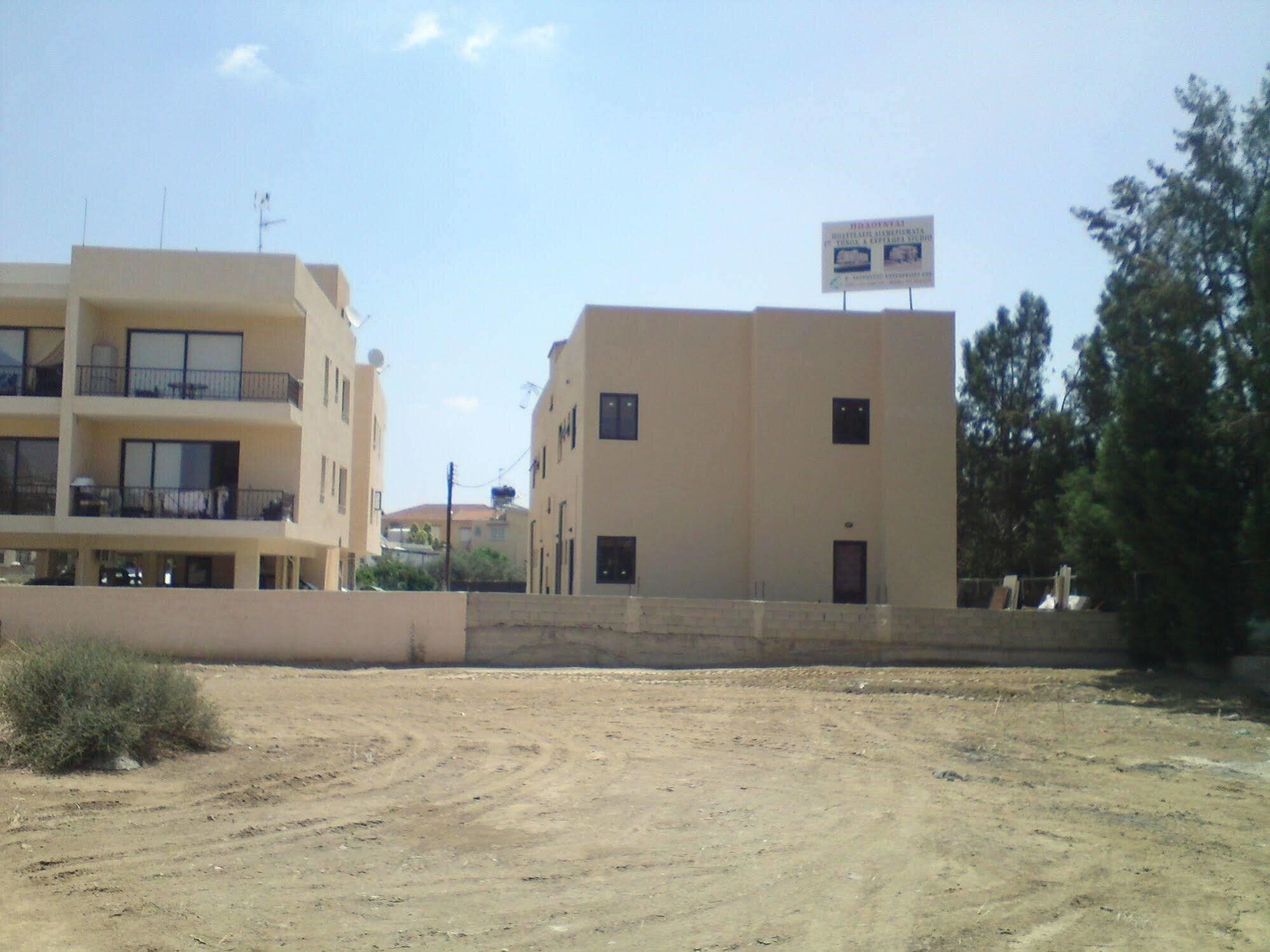 Fotografii Tseri Budget Residences 3*