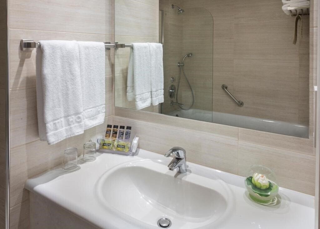 Fotografie Avanti Hotel 4*