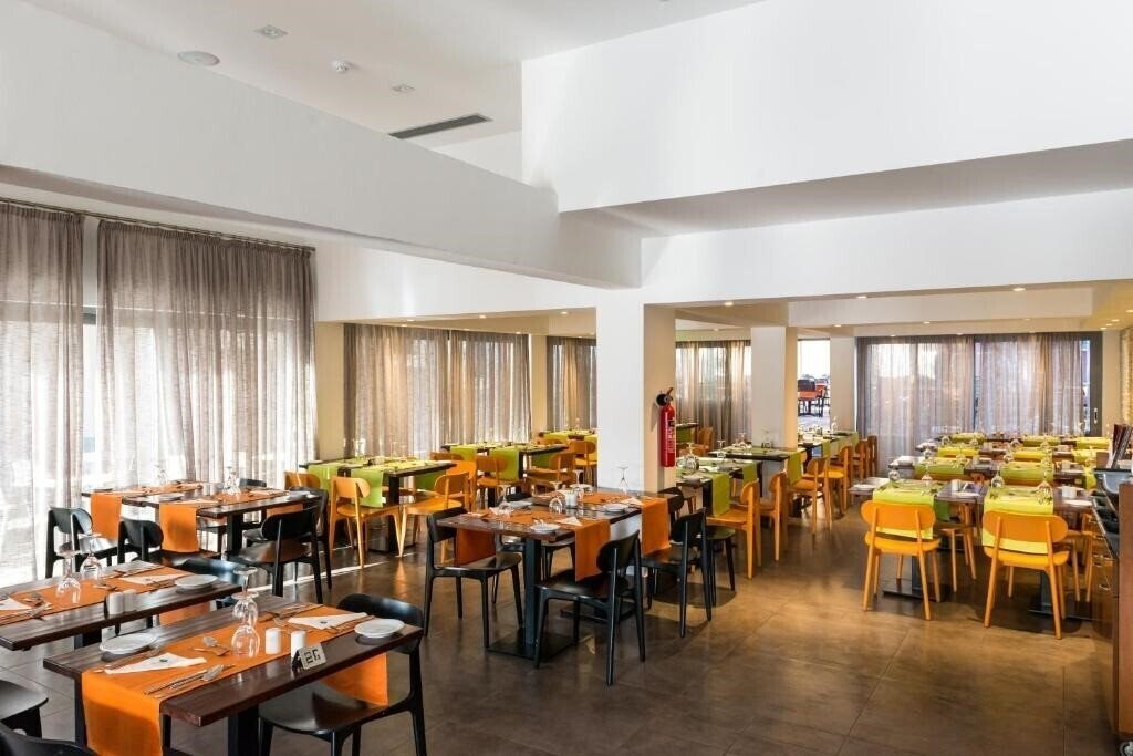 Imaginea Kefalos Damon Hotel Apartments 3*