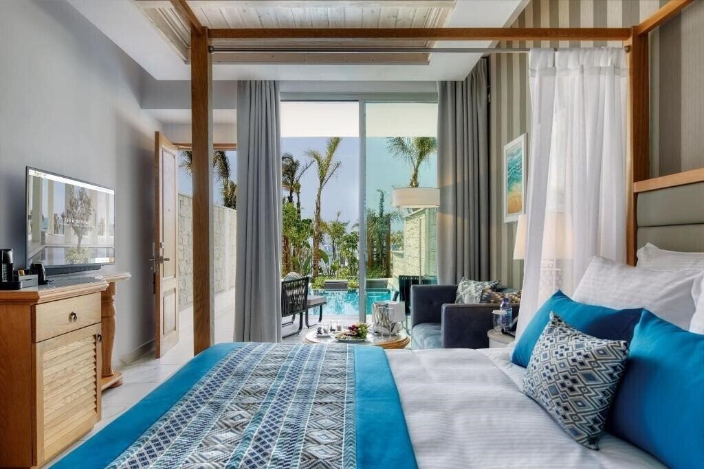Фото Amavi Hotel Paphos 5*