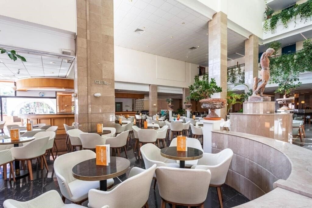Картинка Louis Phaethon Beach 4*