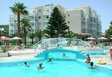 Отель Astreas Hotel Apartment 3*