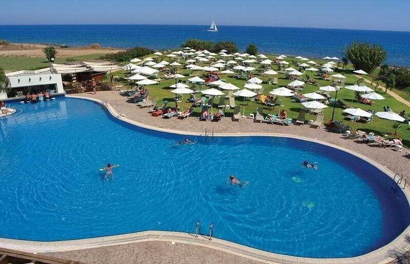 Imaginea Kouzalis Hotel 4*