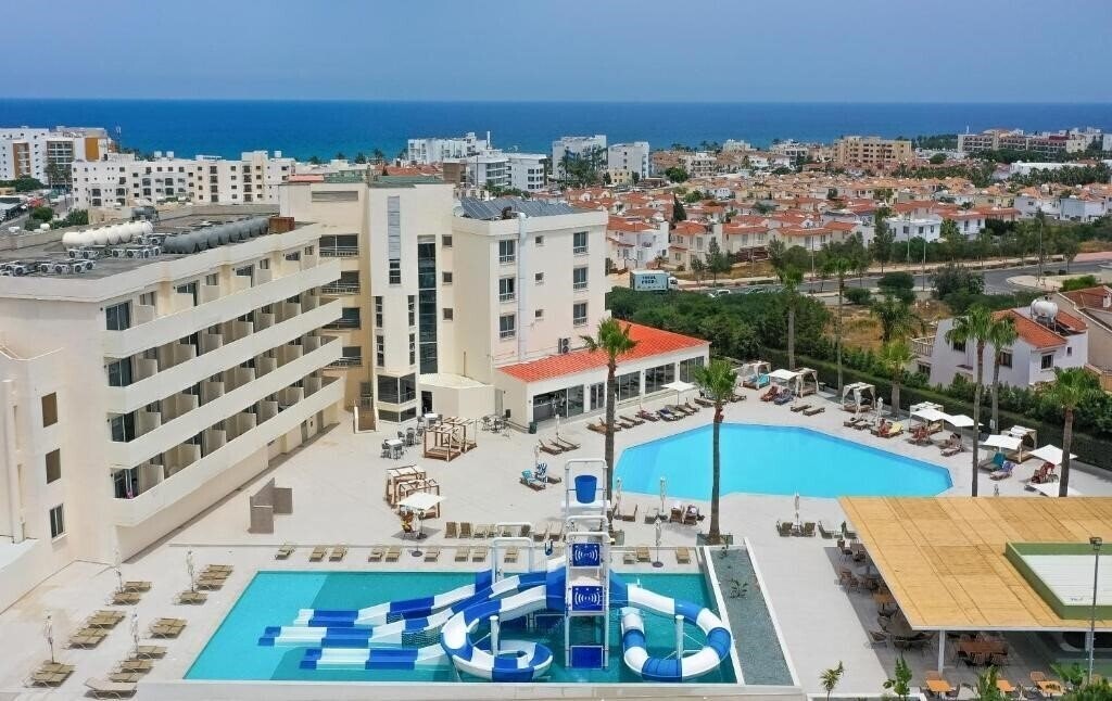 Отель Toxotis Hotel Apts 3*