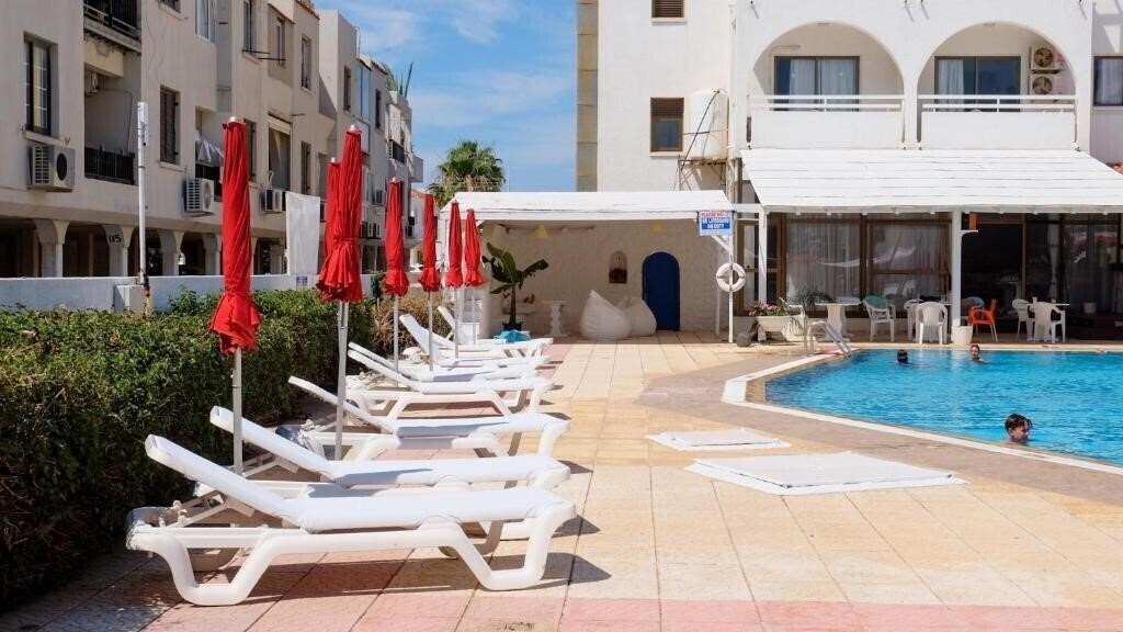 Imaginea Amore Hotel Apartments апартаменты