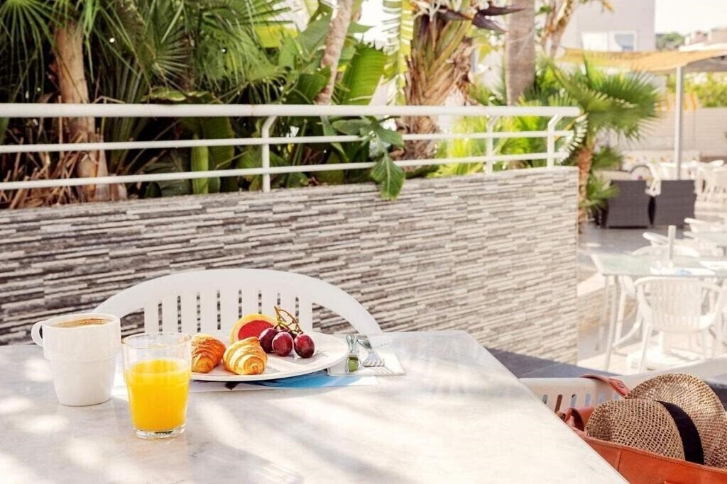 Изображение Lantiana Gardens 4*