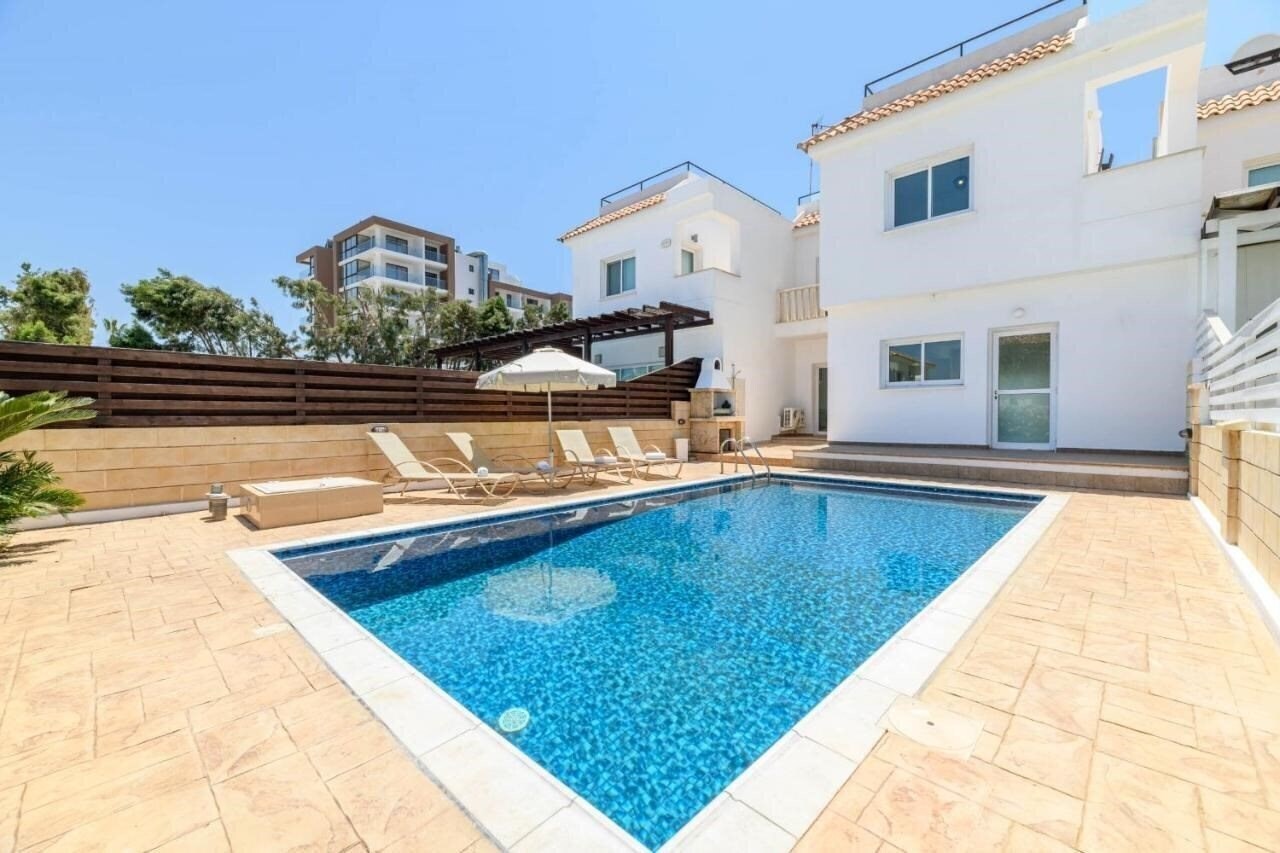 Hotel Nireas Seaview Villa 3*