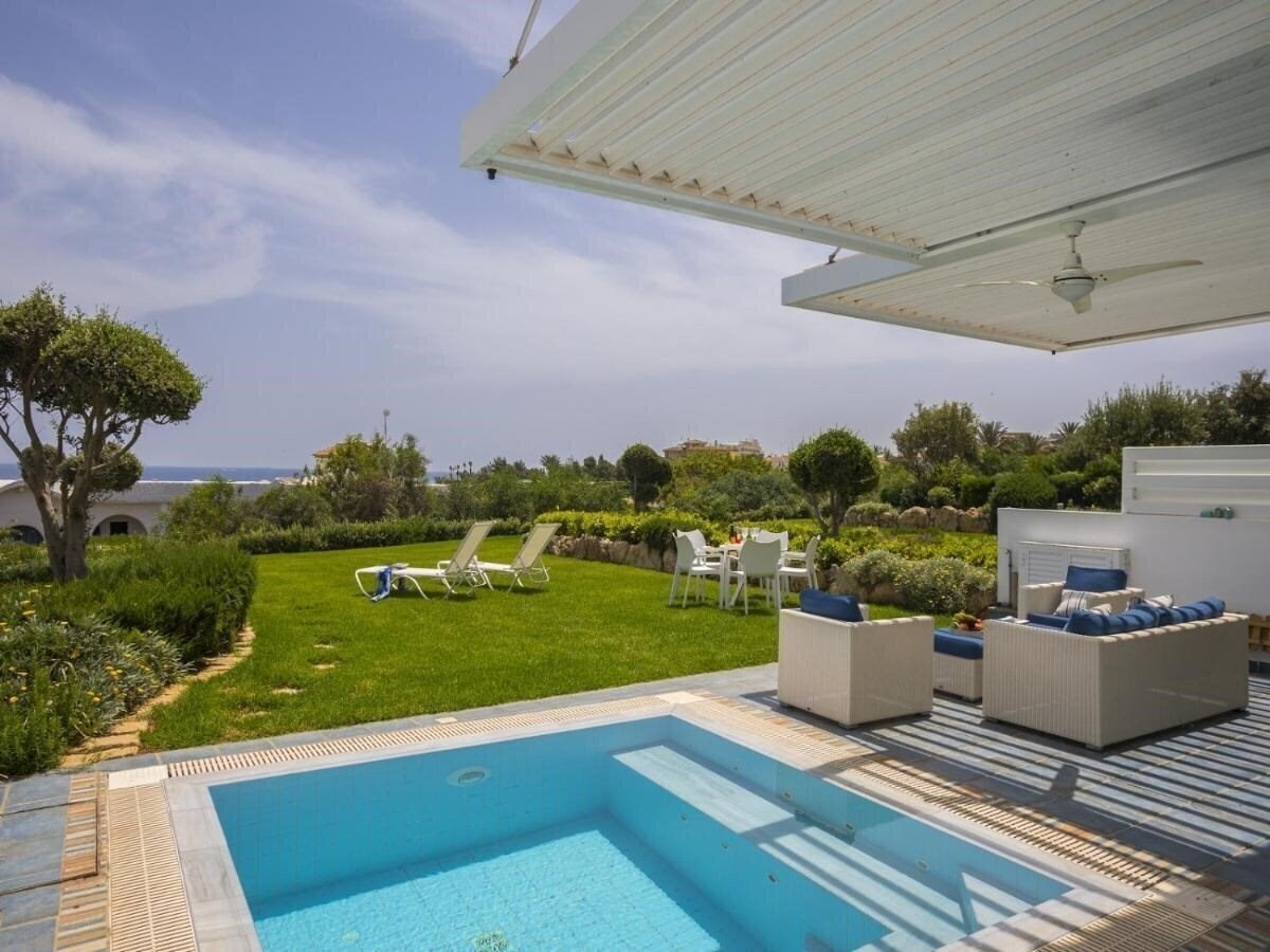 Imaginea Protaras Seafront Villa Sirina Pearl 4*