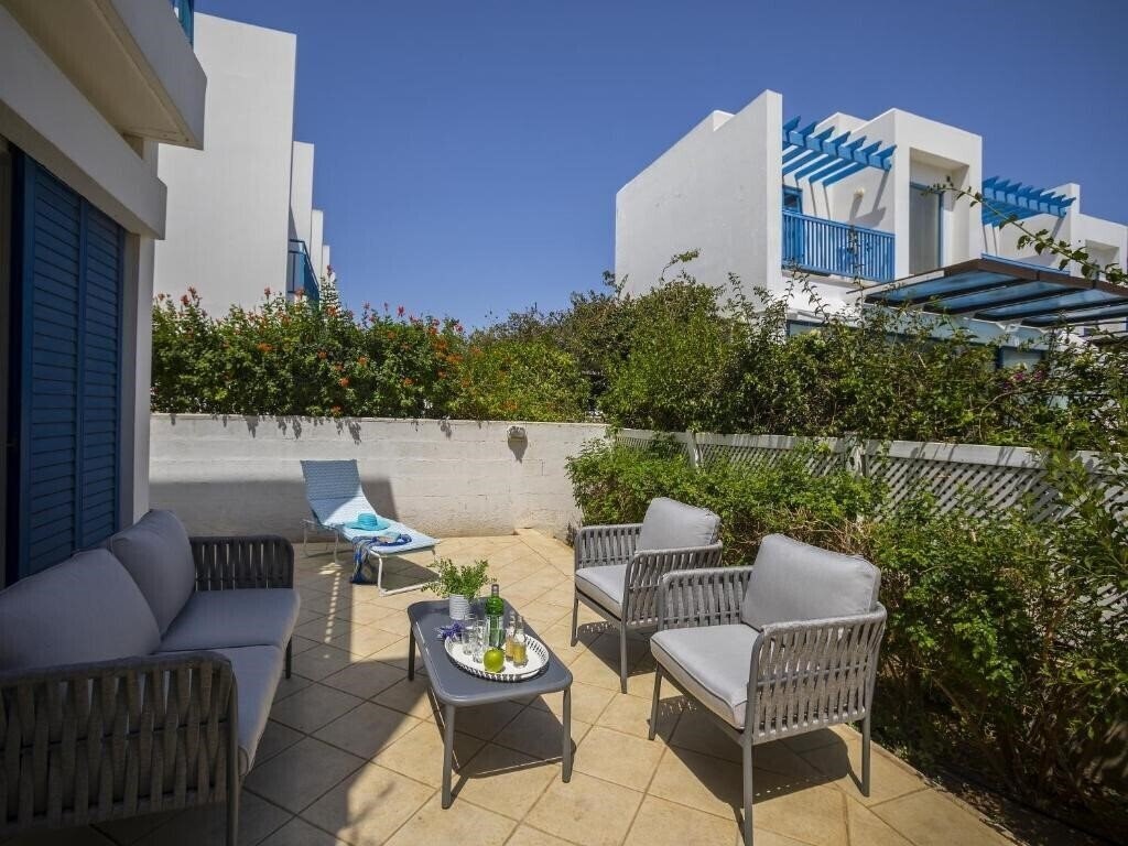 Hotel Protaras Villa Stef 3*