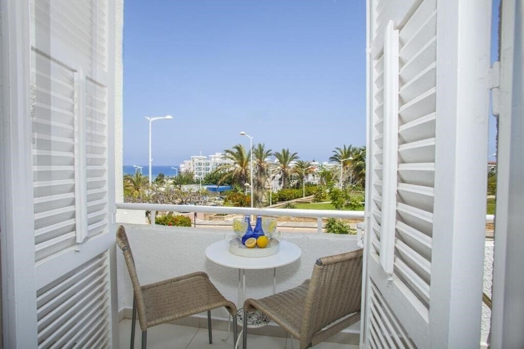Фото Central Protaras Sunrise Villa 3*