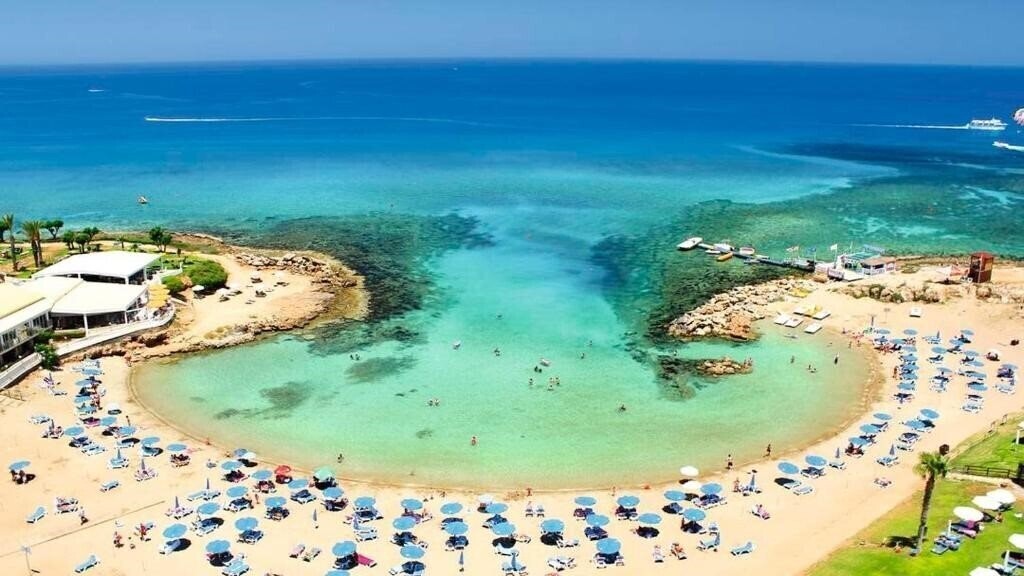 Отель Marita Beach Hotel Apts 4*