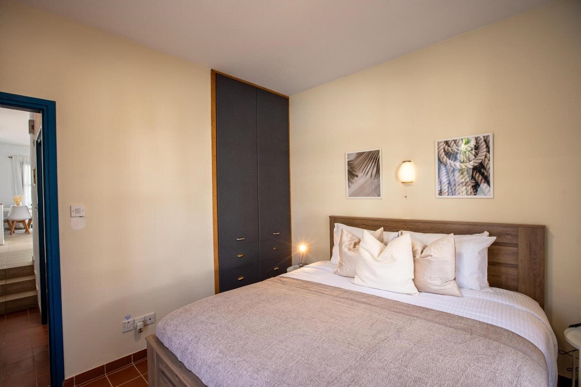 Картинка Phaedrus Living Sky Blue Residence 4*