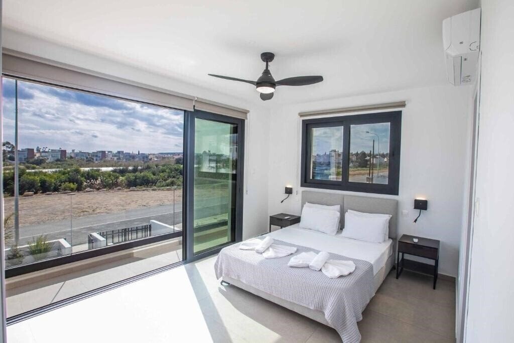 Фото Protaras Holiday Villa Cr5 4*